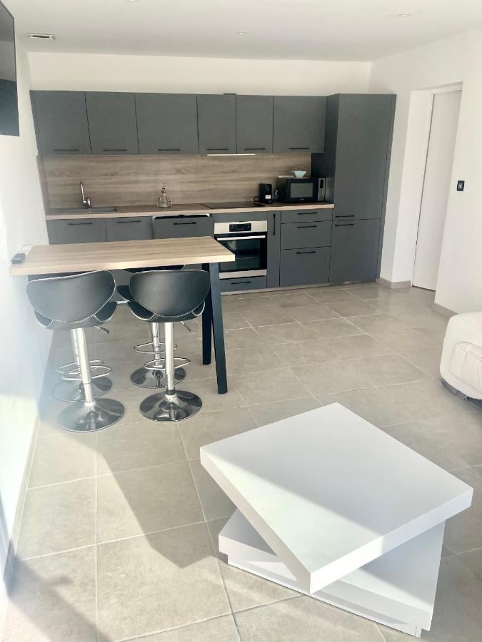Havre De Paix Apartment Montaren-et-Saint-Mediers Luaran gambar