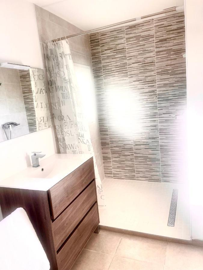 Havre De Paix Apartment Montaren-et-Saint-Mediers Luaran gambar